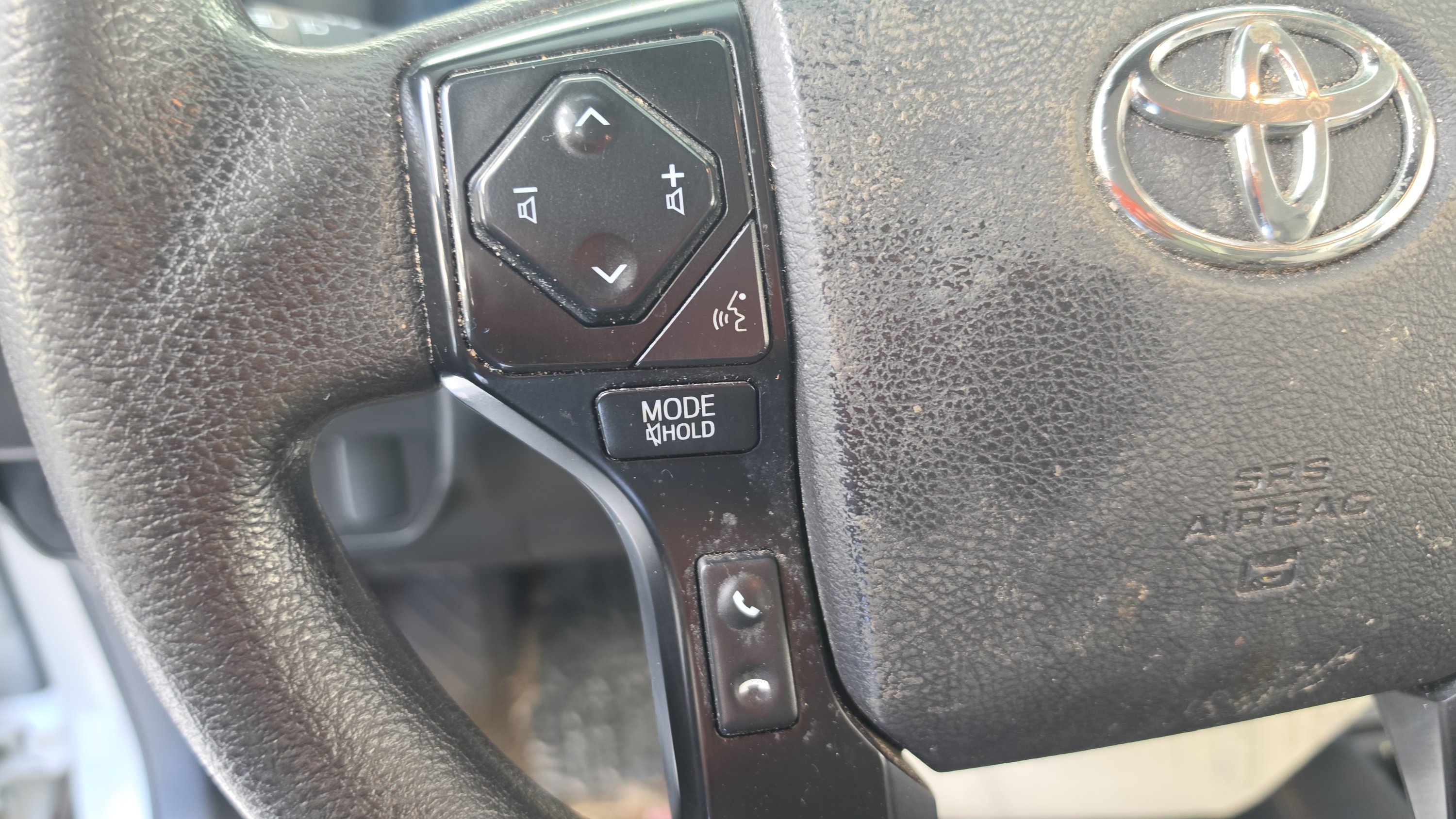 Used 2022 Toyota Tacoma SR w/ SX Package RWD image 13