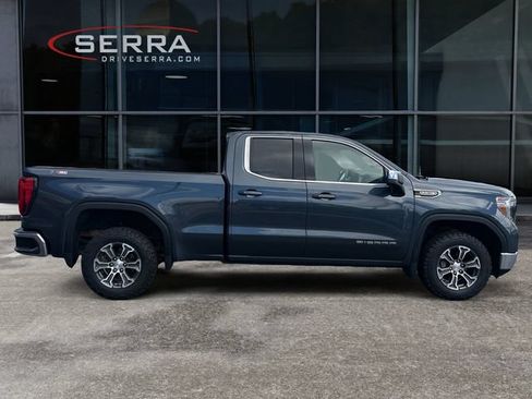 Used 2019 GMC Sierra 1500 SLE w/ SLE Value Package AWD/4WD image 6
