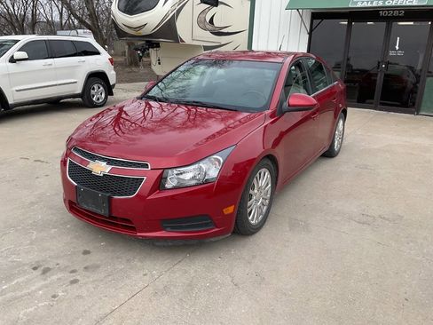 Used 2012 Chevrolet Cruze Eco image 9