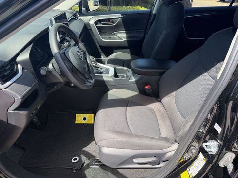 Certified 2025 Toyota RAV4 LE image 19