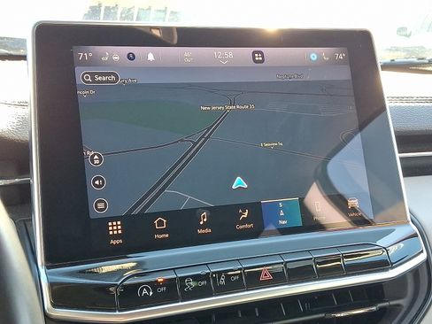 Certified 2022 Jeep Compass Limited w/ Elite Group image 18