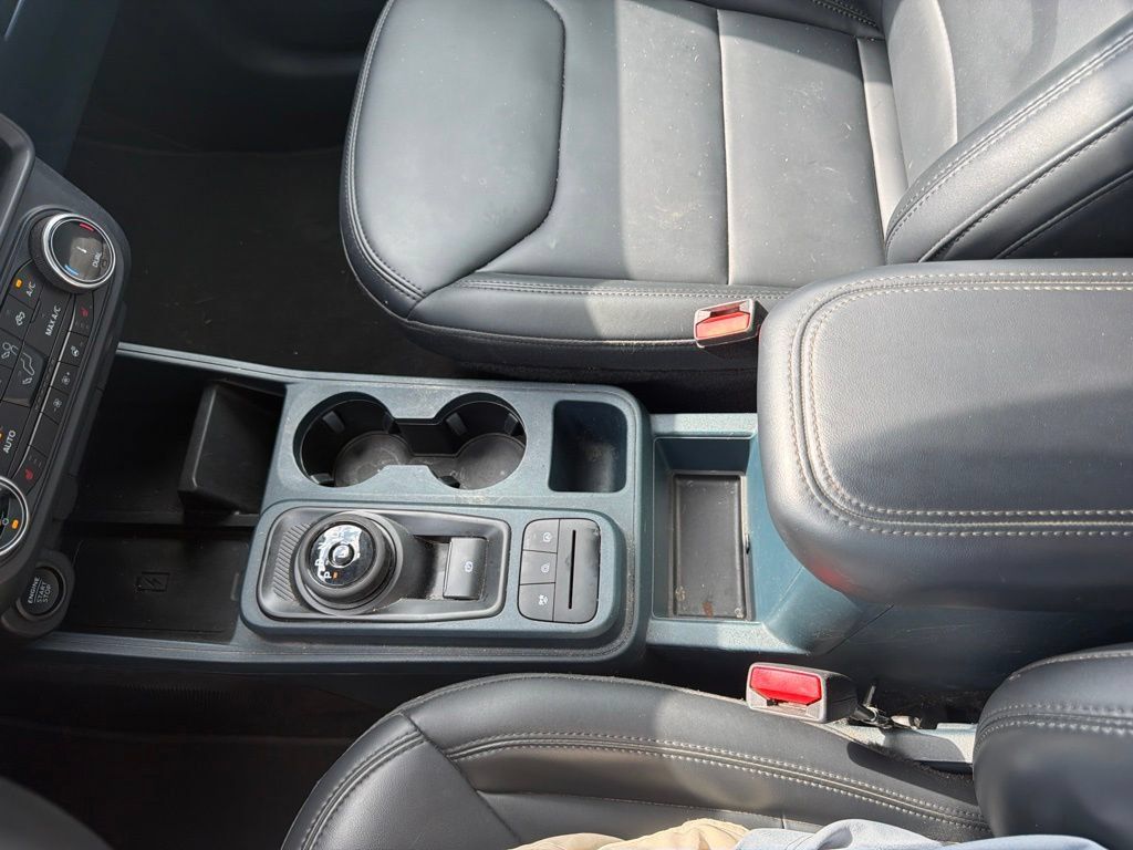 Used 2024 Ford Maverick Lariat w/ Black Appearance Package FWD image 40