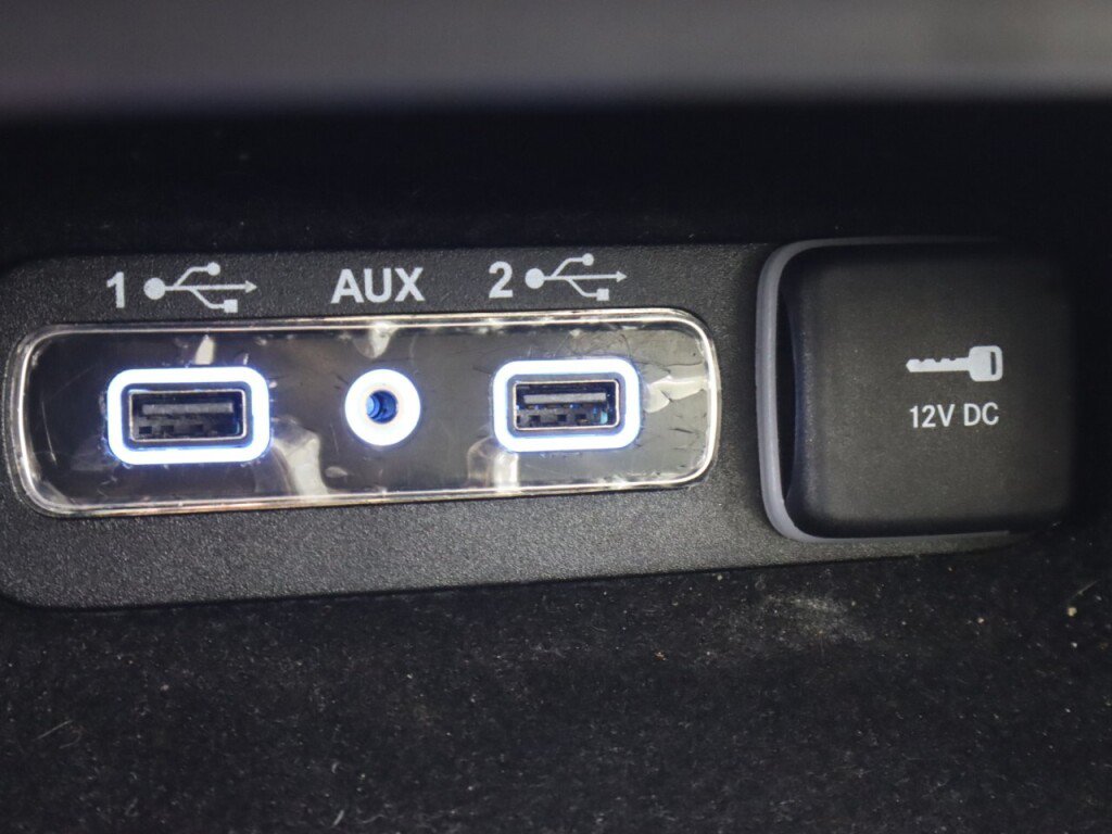 Used 2018 Jeep Grand Cherokee Limited AWD/4WD image 25