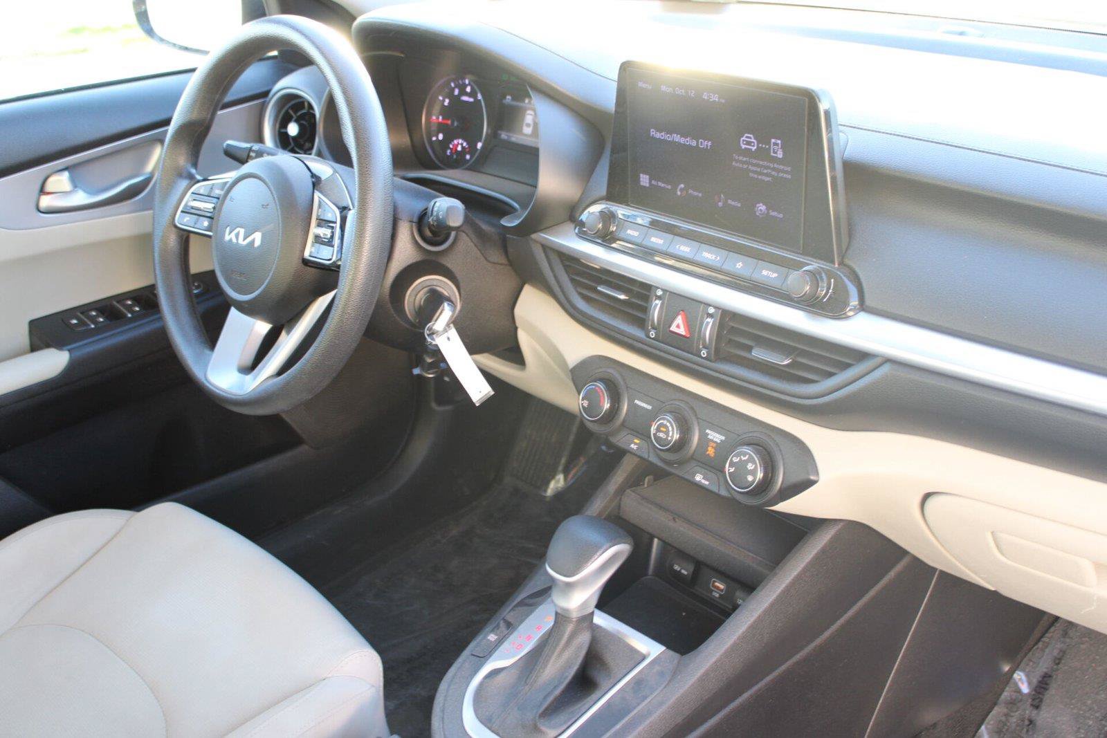 Used 2023 Kia Forte LXS FWD image 10