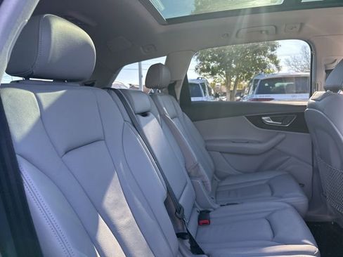 Used 2018 Audi Q7 3.0T Premium Plus image 30