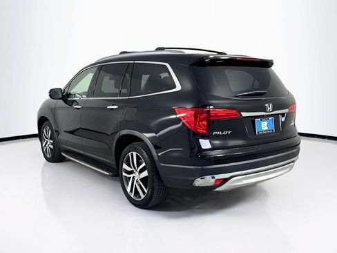 Used 2018 Honda Pilot Touring image 5
