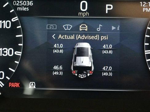 Used 2023 Land Rover Defender 110 X-Dynamic SE image 49