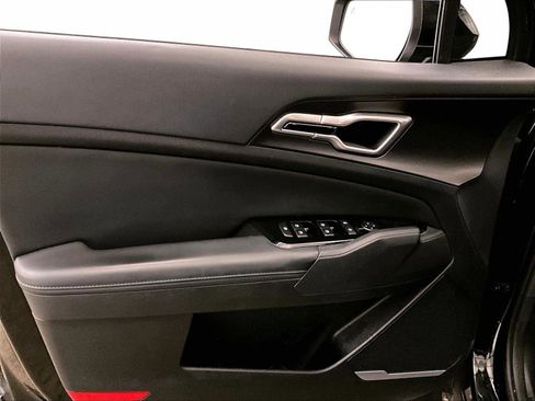 Used 2023 Kia Sportage EX image 22