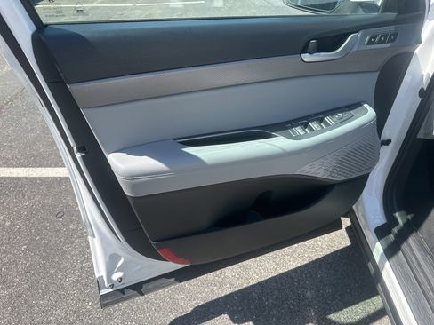 Used 2024 Hyundai Palisade SEL w/ Premium Package image 30