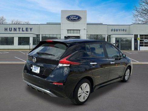 Used 2024 Nissan Leaf S image 4