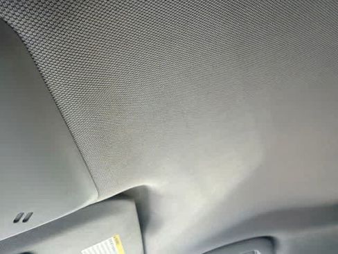 Used 2017 Chevrolet Trax LT w/ LT Convenience Package AWD/4WD image 28