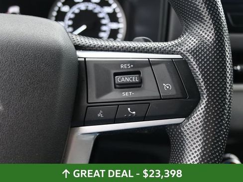 Used 2025 Mitsubishi Outlander ES image 36