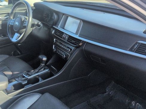 Used 2020 Kia Optima Premium image 28