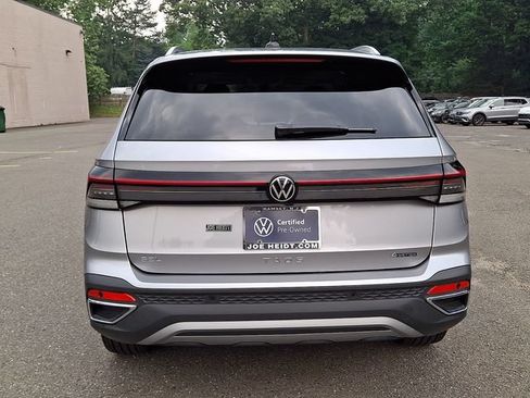 Certified 2025 Volkswagen Taos SEL w/ Black Wheel Plus Package AWD/4WD image 9