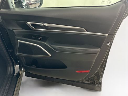 Used 2025 Kia Telluride S FWD image 36