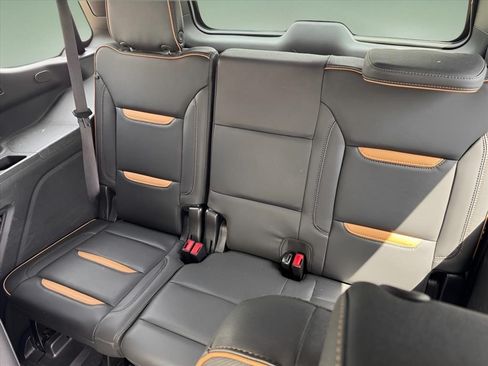 Used 2022 GMC Yukon AT4 AWD/4WD image 21