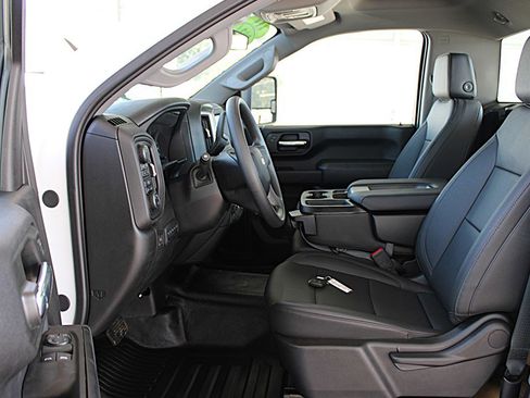 Used 2024 Chevrolet Silverado 3500 W/T w/ Snow Plow Prep Package image 13