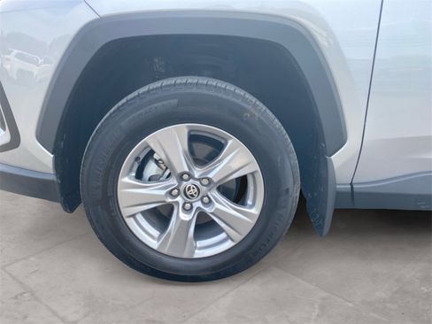 Used 2024 Toyota RAV4 XLE w/ Convenience Package image 14