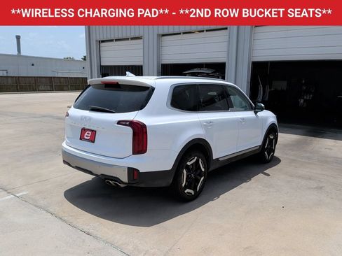 Used 2025 Kia Telluride S FWD image 7
