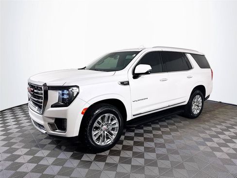Used 2023 GMC Yukon SLT w/ SLT Premium Package RWD image 1
