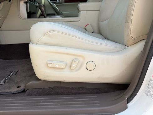 Used 2012 Lexus GX 460 AWD/4WD image 40