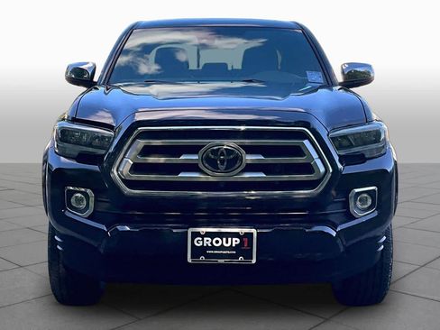 Used 2021 Toyota Tacoma Limited AWD/4WD image 4