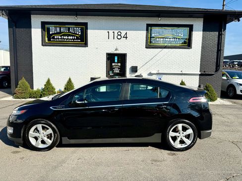Used 2015 Chevrolet Volt Premium w/ Premium Trim Package image 2