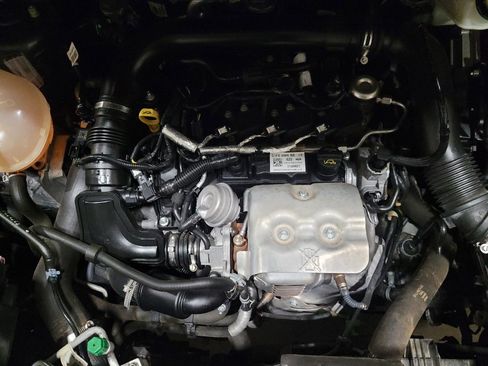 Used 2019 Ford EcoSport S image 30