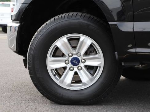 Used 2016 Ford F150 XLT AWD/4WD image 2