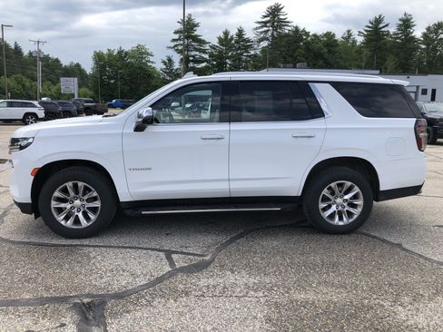 Used 2021 Chevrolet Tahoe Premier w/ Premium Package AWD/4WD image 6