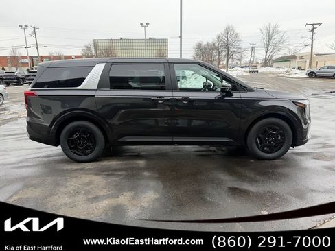 New 2026 Kia Carnival LX FWD image 5