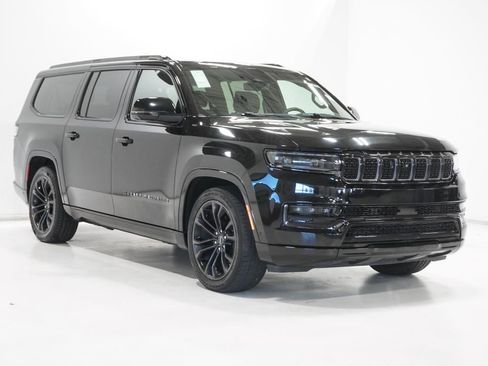 Used 2024 Jeep Grand Wagoneer L Series II w/ Quick Order Packagew 28T image 4