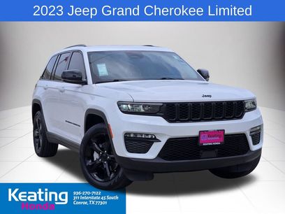 Used 2023 Jeep Grand Cherokee Limited w/ Black Appearance Package