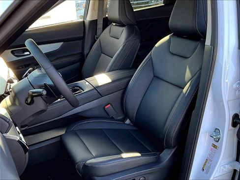 New 2025 Nissan Murano SL image 11