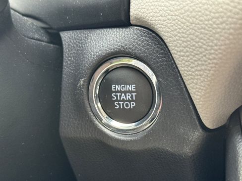 Certified 2025 Toyota RAV4 XLE w/ Convenience Package AWD/4WD image 34