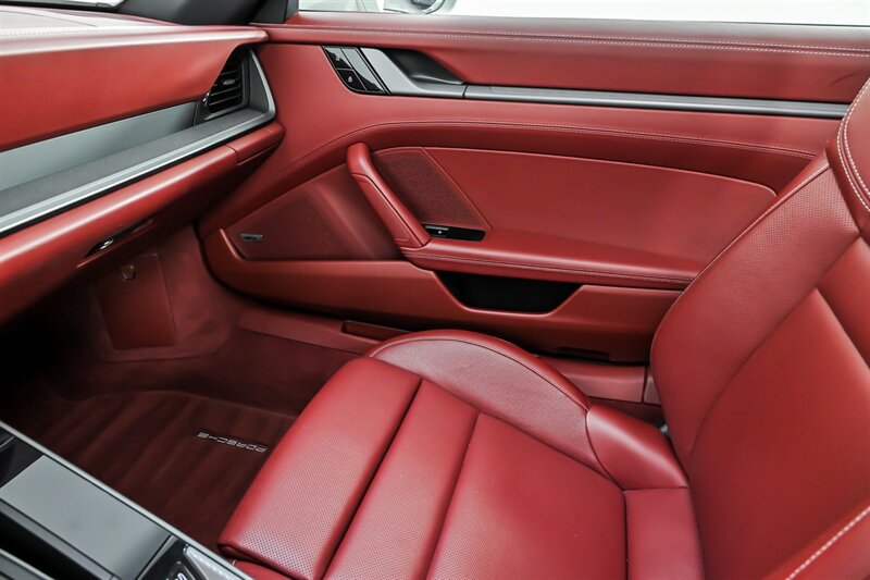 Used 2020 Porsche 911 Carrera S RWD image 35