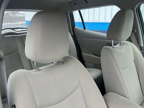 Used 2011 Nissan Leaf SL image 19
