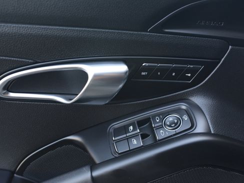 Certified 2016 Porsche Cayman S image 14