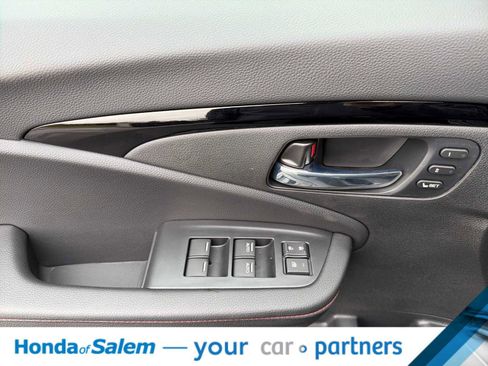 New 2026 Honda Ridgeline Black Edition image 12