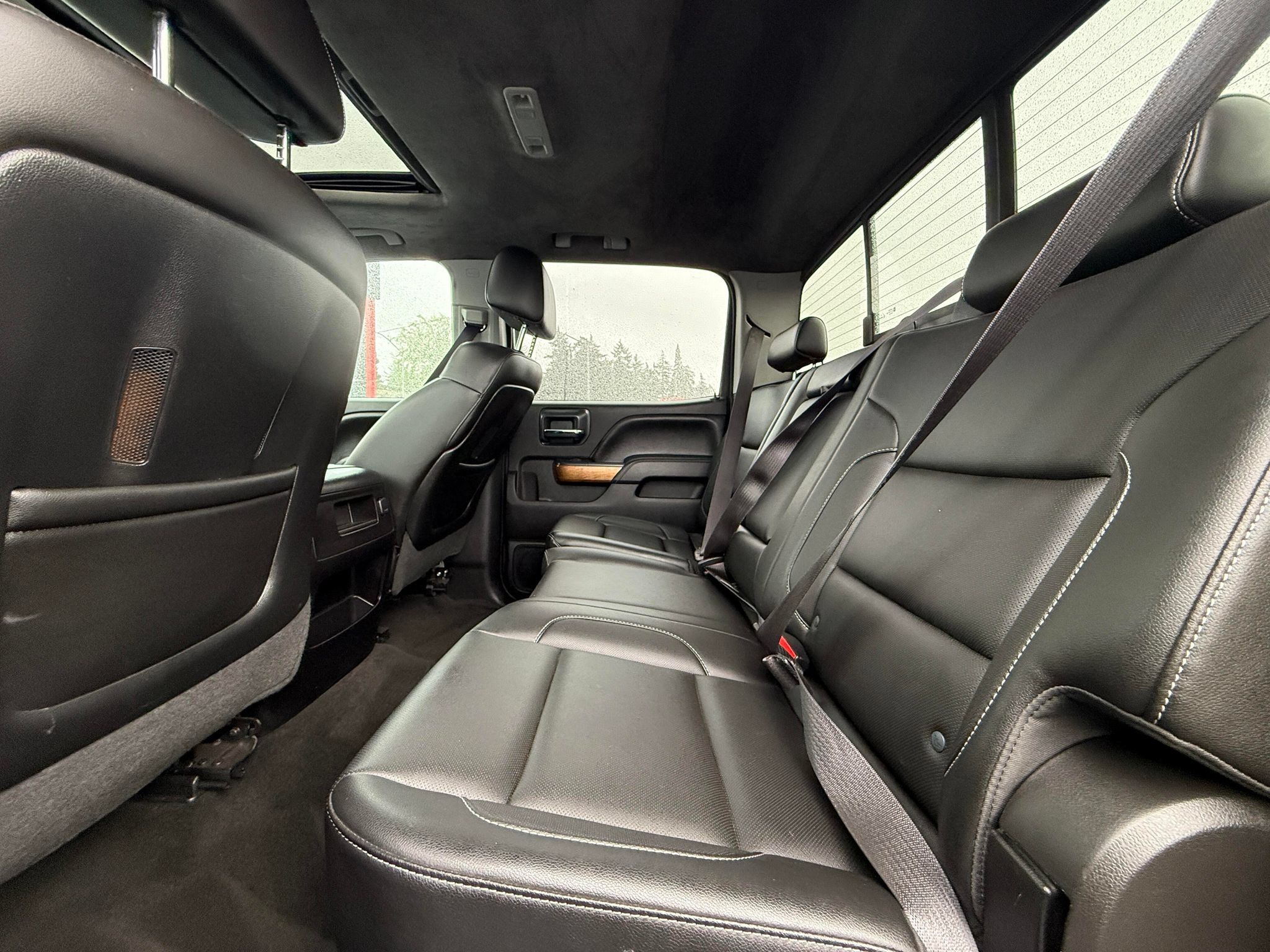 Used 2015 Chevrolet Silverado 2500 LTZ w/ Duramax Plus Package AWD/4WD image 8