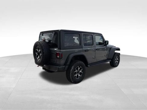 Used 2023 Jeep Wrangler Unlimited Rubicon w/ Cold Weather Group AWD/4WD image 5