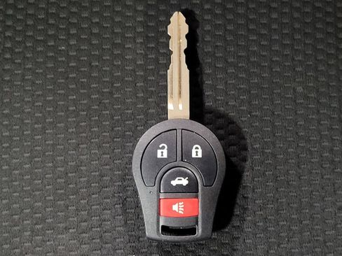 Used 2017 Nissan Sentra S FWD image 32