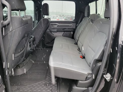 Used 2021 RAM 1500 Big Horn image 15
