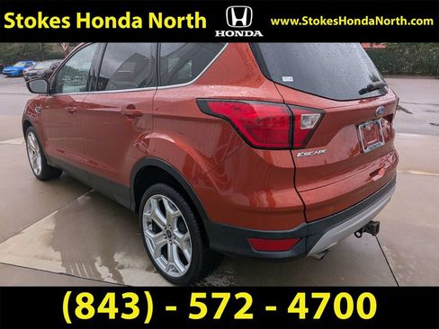 Used 2019 Ford Escape Titanium FWD image 5
