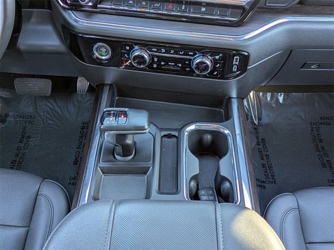 Used 2024 GMC Sierra 1500 SLT w/ SLT Convenience Package image 19