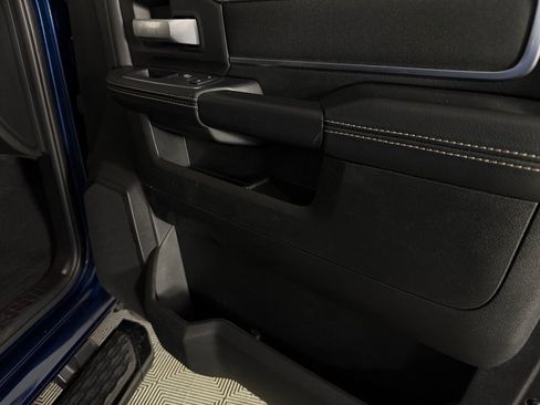 Used 2024 RAM 2500 Big Horn w/ Night Edition image 33