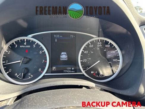 Used 2019 Nissan Sentra SV FWD image 8