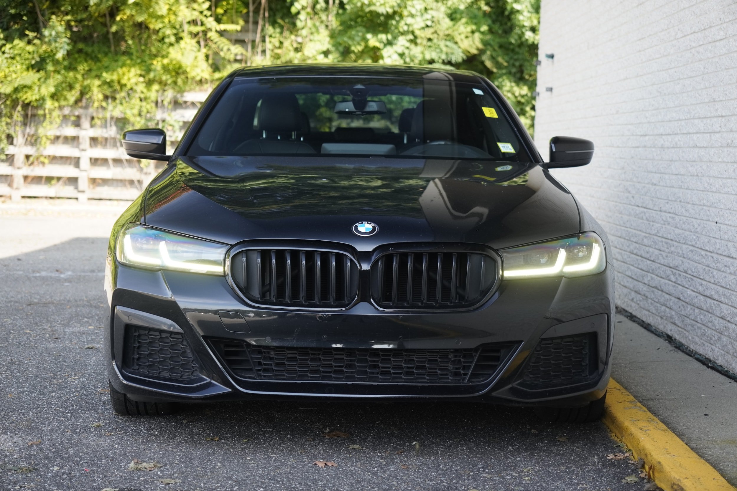 Used 2022 BMW 530i w/ M Sport Package RWD image 11
