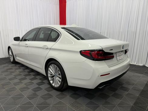 Used 2023 BMW 530i xDrive w/ Premium Package AWD/4WD image 7