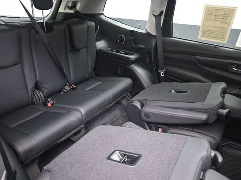 Certified 2025 Subaru Ascent Bronze Edition w/ Popular Package #2 image 27